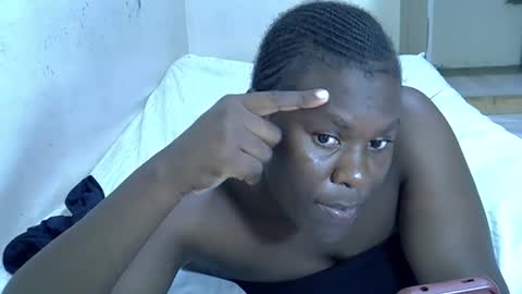 mellanine_ebony online show from March 8, 2:32 pm