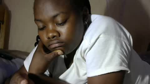 mell online show from February 24, 7:30 pm