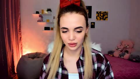 Tessa online show from December 14, 12:44 am