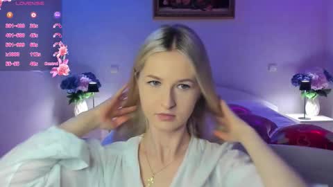 Mellina online show from February 13, 10:02 pm