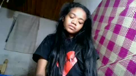mellinah430167 online show from July 29, 7:52 am