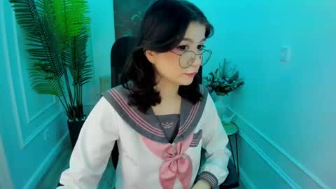 mellsawertyq online show from October 1, 7:24 pm