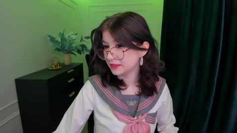 mellsawertyq online show from September 23, 11:26 am