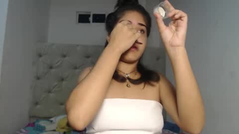 melody phillips online show from October 19, 10:42 am