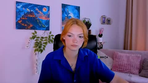 Your cute girl  online show from August 4, 9:05 am