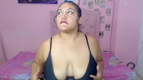 Snapshot of melody_tarly chatting on March 7, 1:53 am melody_tarly online show from March 7, 1:53 am