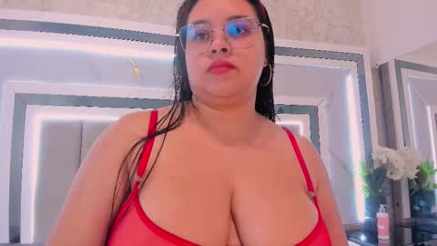 melodycharlotte online show from December 2, 12:14 pm