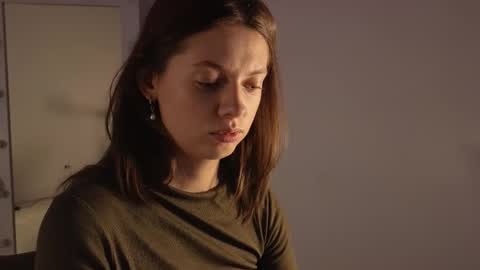 melody  online show from September 24, 3:19 pm