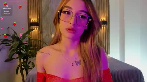 melodylanee online show from January 19, 10:58 am