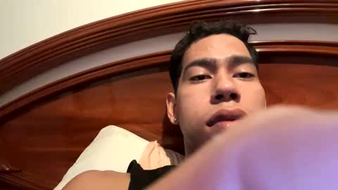 memolesta13 online show from January 23, 8:15 am