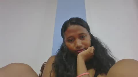 mendrika718601 online show from March 3, 7:26 am