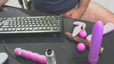 Snapshot of mentosgum chatting on October 8, 10:27 pm mentosgum online show from October 8, 10:27 pm