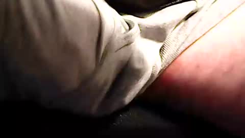 menwith64 online show from December 15, 10:39 am