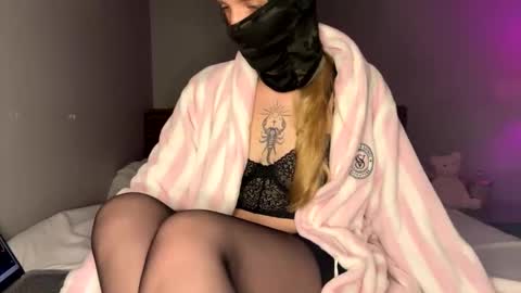 meowmeow_emma online show from November 10, 1:30 am