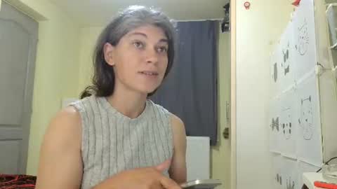 Miss Helena online show from June 19, 5:30 pm