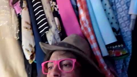 gurlnips online show from November 12, 3:58 pm