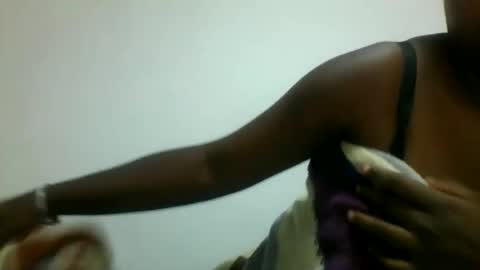 meria342462 online show from June 12, 3:27 am