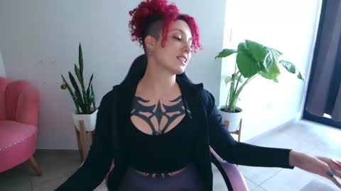 Miss Freckles online show from June 20, 6:14 pm