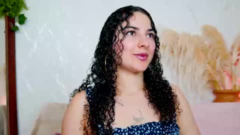 Merida Bell online show from July 20, 10:33 pm