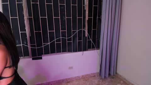 instagram fernandatoloza01  online show from February 15, 6:12 am