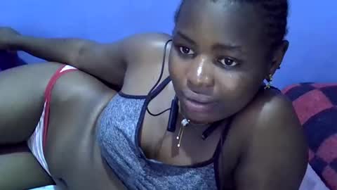 Snapshot of merlin_queen chatting on September 13, 6:43 pm merlin_queen online show from September 13, 6:43 pm