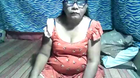 merry_cutejoy online show from October 16, 1:27 am