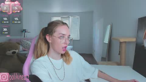 Sara online show from June 19, 12:55 pm