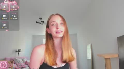 Sara online show from July 18, 1:57 pm