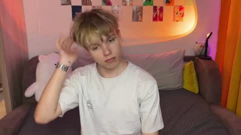 Arthur online show from June 29, 9:03 pm