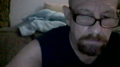 mhitch924 online show from August 6, 1:36 am