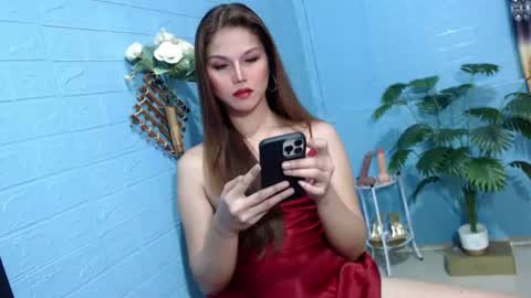 Cretchie  For You online show from July 3, 2:05 am