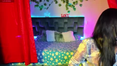 mia___velvet__ online show from July 5, 2:36 am