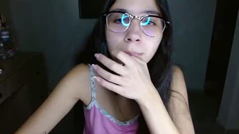 Mia online show from July 17, 4:36 am