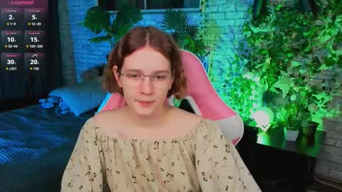 mia__mooore online show from February 20, 1:24 pm