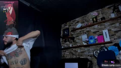 Mia and vincentt model indepent online show from May 14, 5:05 am