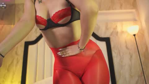 Anna online show from January 10, 11:10 pm