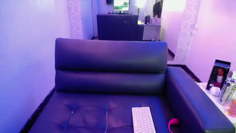 MIA online show from January 19, 2:21 am