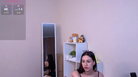 U can call me Angel3 online show from October 4, 4:38 pm