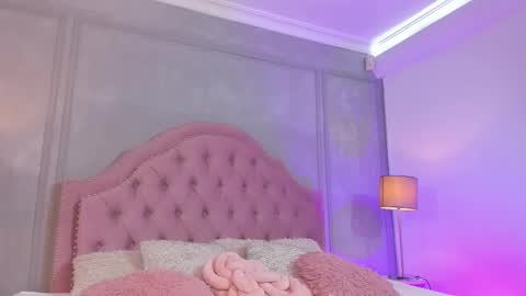 Mia Culpa online show from February 17, 3:05 am