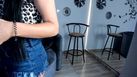 mia_davis__ online show from March 26, 11:59 am