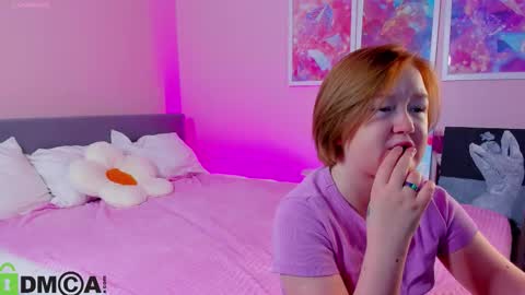 Mia online show from November 12, 2:58 am