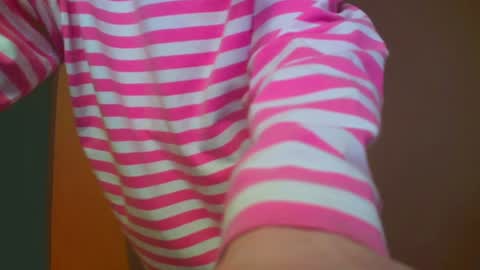 Mia online show from December 20, 2:52 am