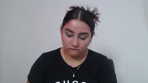 M I A online show from November 13, 2:31 pm