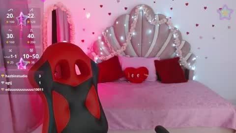 mia online show from June 11, 2:53 am