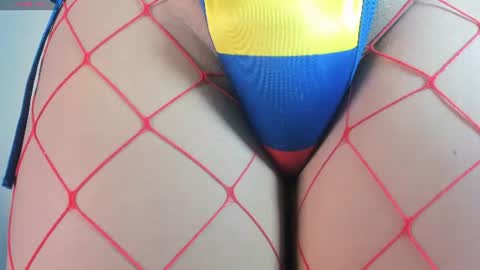 mia_hornny_ online show from July 3, 10:36 pm