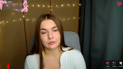 mia_lemm online show from November 26, 9:17 am