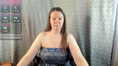 mia_lores online show from March 10, 9:13 am