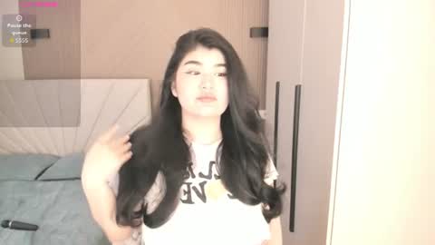 Mia 3 online show from June 13, 11:20 am