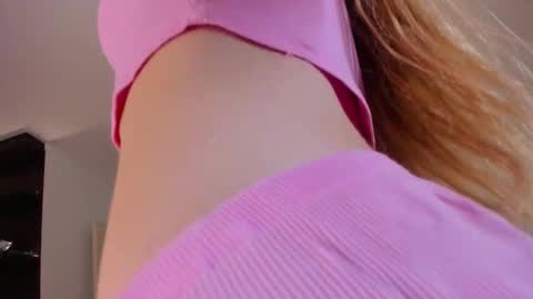 Mia here Appreciate your support online show from September 19, 10:52 am