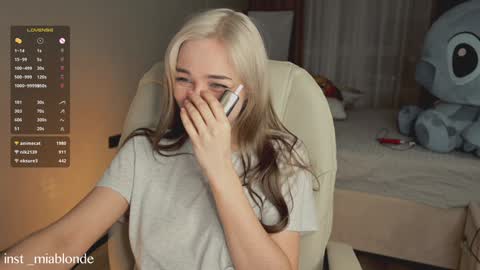 mia_milagros online show from December 9, 2:56 am